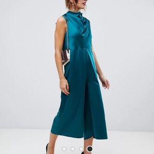 ASOS satín jumpsuit